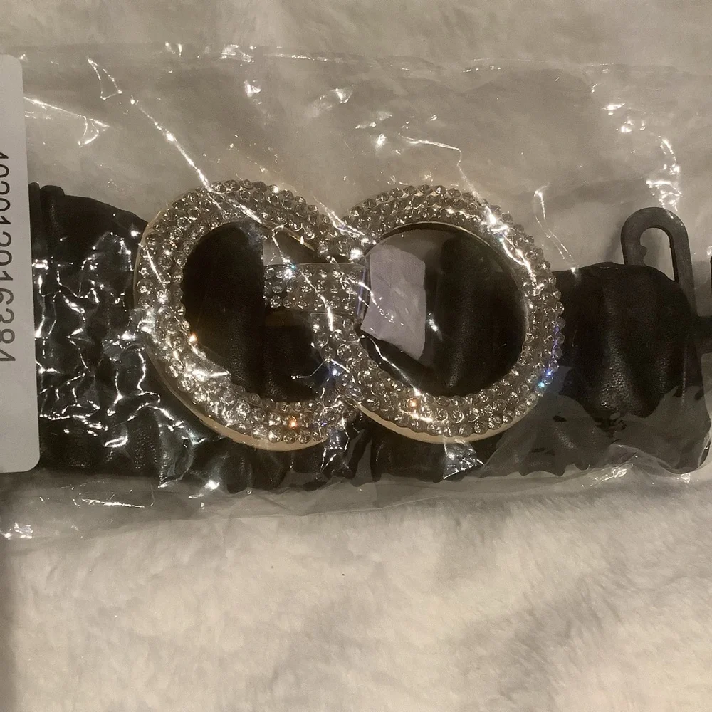 Ashley Stewart Plus Size Crystal Embellished Ruched Belt (6.0) - Picture 5 of 5